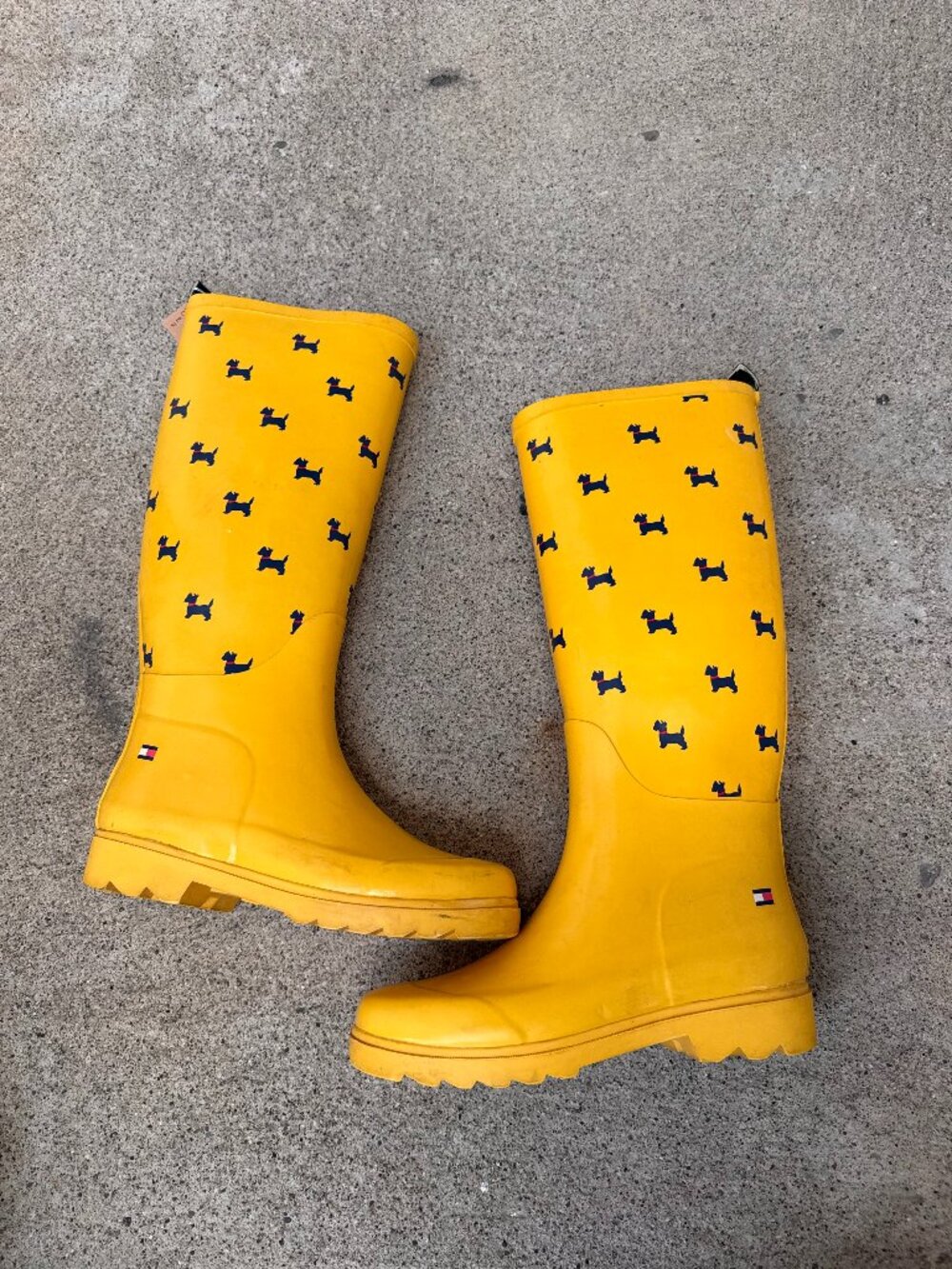 Tommy Hilfiger Yellow Rainboots Dogs Puppies Women's 6 Rain Preppy Cute